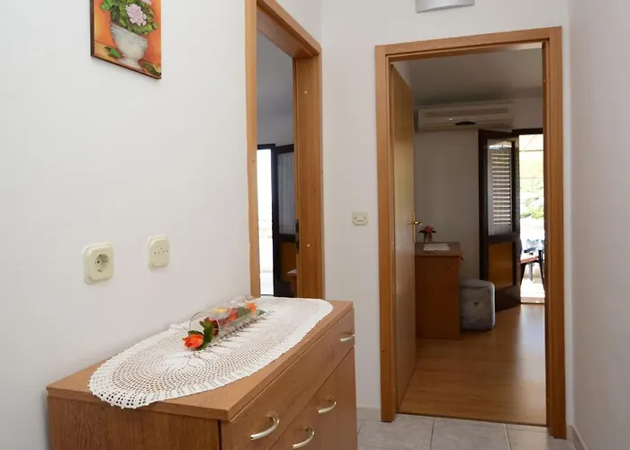 With Parking Space Zavalatica, Korcula - 14204 公寓