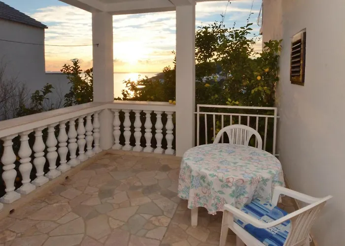 With Parking Space Zavalatica, Korcula - 14204 *