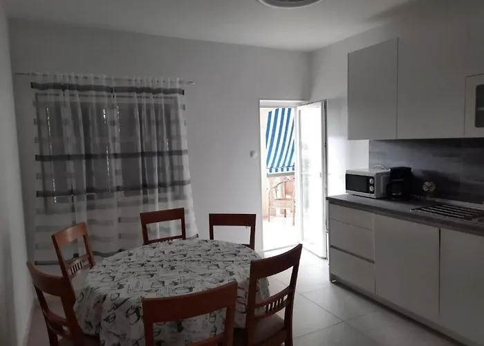 With Parking Space Zavalatica, Korcula - 14204 *